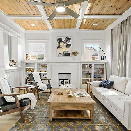 Вилла Urban Elegance Retreat Сан-Антонио Экстерьер фото